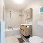 Apartment Lecomte - The Shoreline Green C *