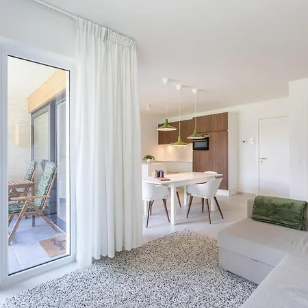 Lecomte - The Shoreline Green C